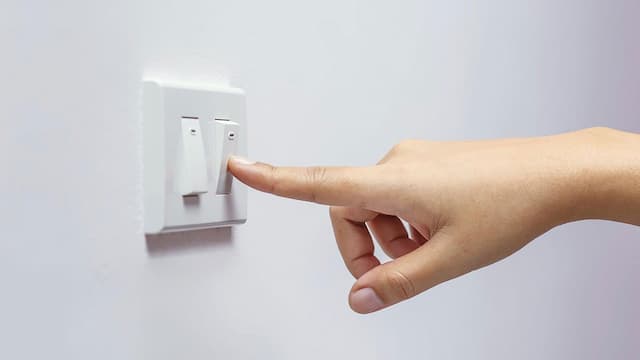 Langkah Jitu Hemat Listrik Rumah